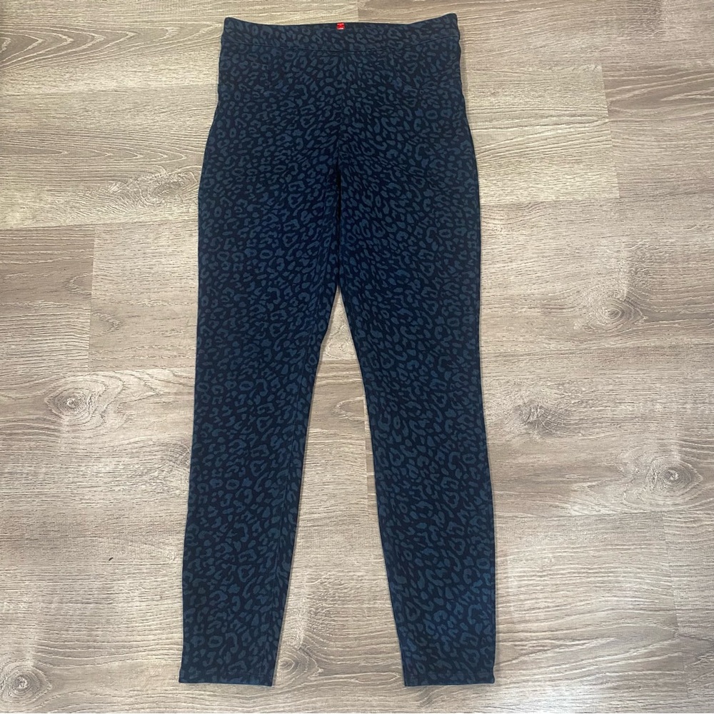 SPANX Small Jean-ish Ankle Leggings Blue Leopard Print Jeggings Style #20018R
